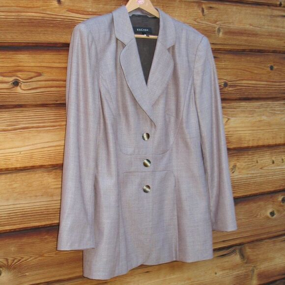 Escada Light Brown Stretch Silk Wool Blazer - Picture 3 of 9